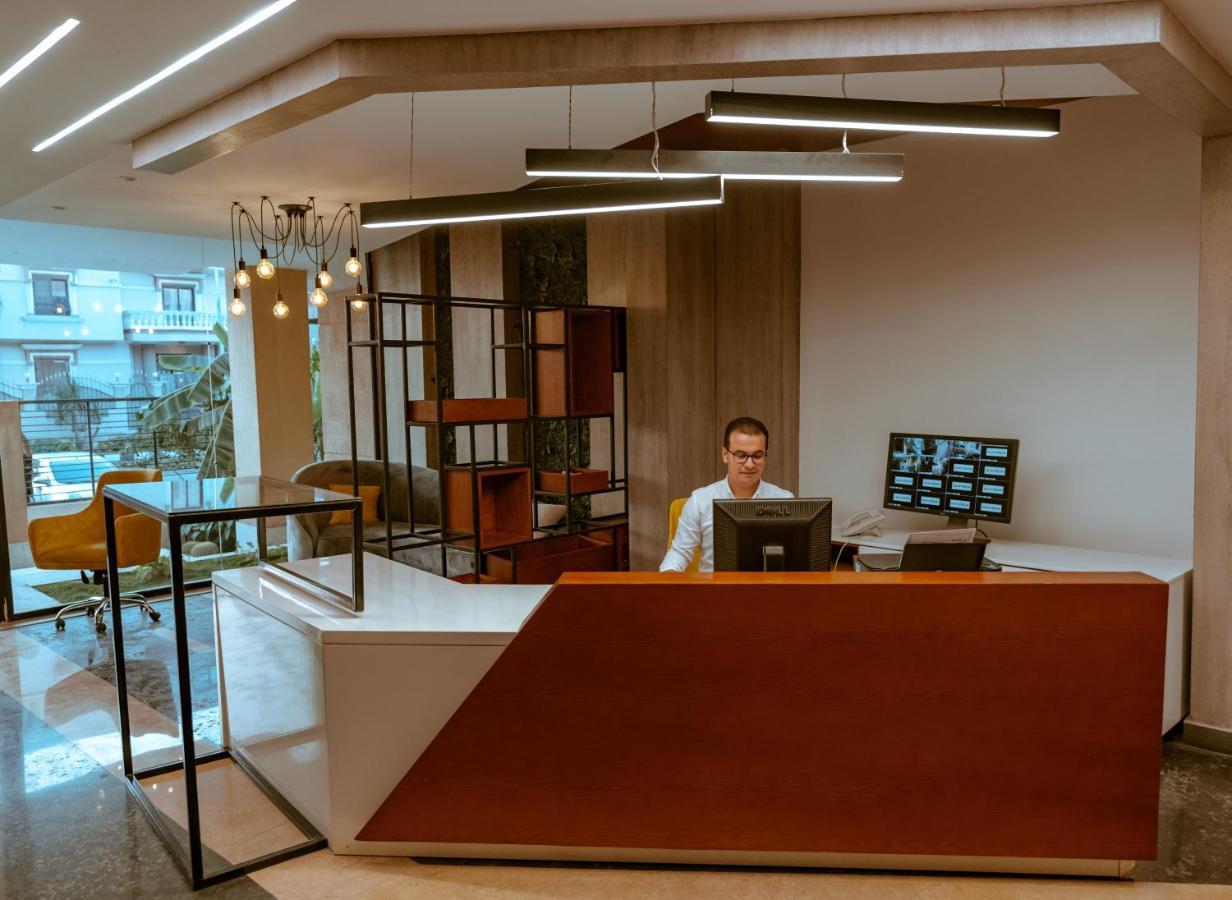 Travelholic Residence New Kairo Eksteriør billede